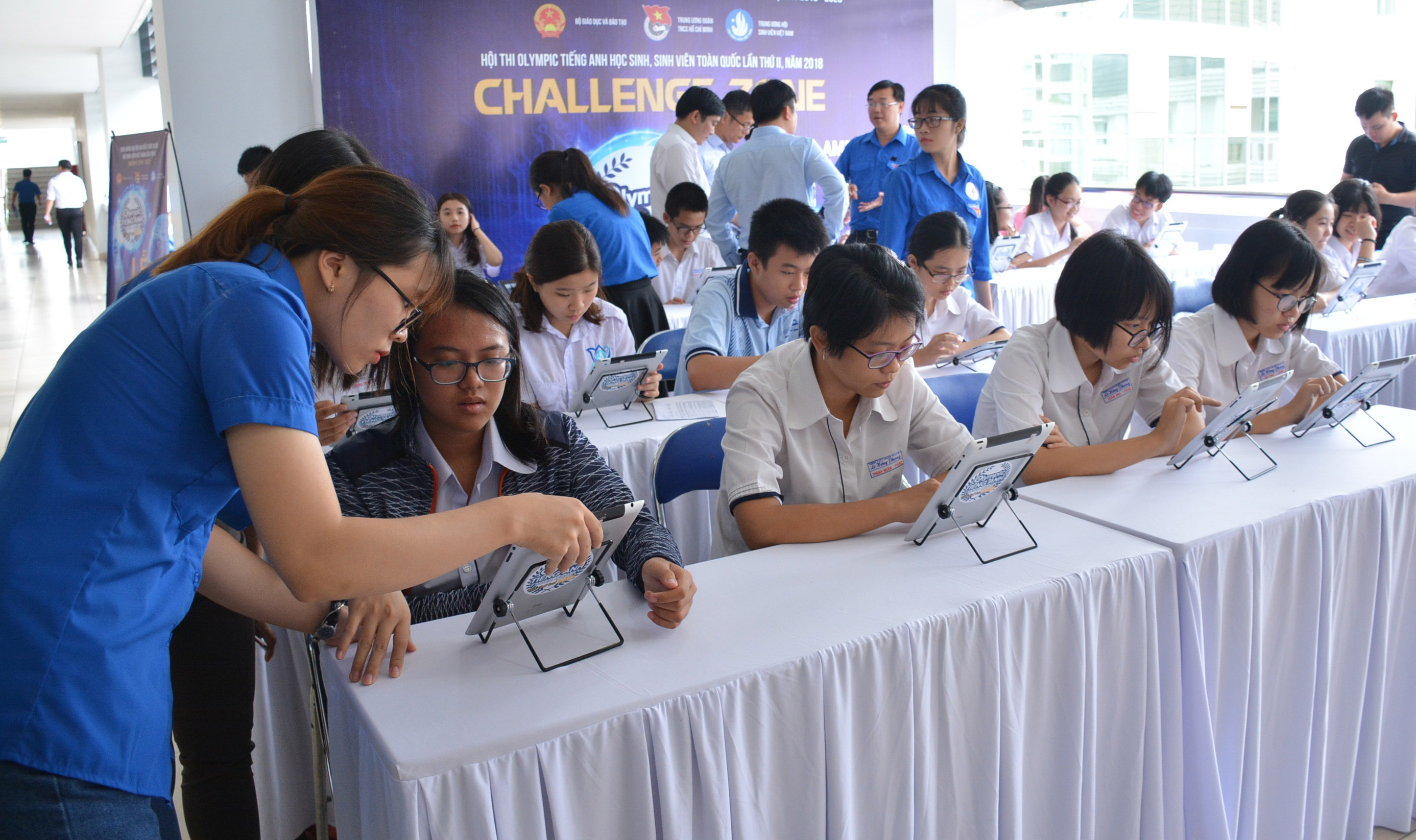 Khai mạc hội thi Olympic tiếng Anh học sinh, sinh viên toàn quốc năm 2018